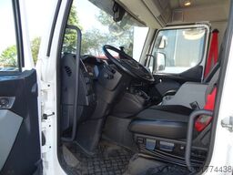 RENAULT D220 7.5T Koffer LBW AC