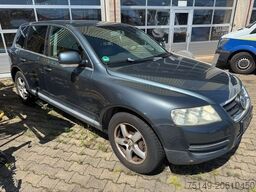 VOLKSWAGEN Touareg 3.2 V6/ GETRIEBESCHADEN /Motor läuft!