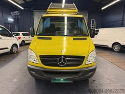 MERCEDES-BENZ Sprinter 516 DoKa Meiller 3 Seiten Kipper AHK