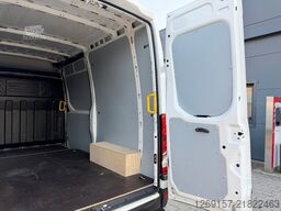 IVECO Daily Kasten 3,0L  L2H2 35-180 AirPro AHK 3,5T