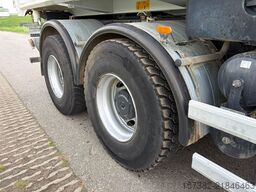 Iveco TRAKKER AD260T360 6x4
