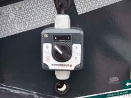 SCHWARZMÜLLER 3-Achs Kipper 24m³ Liftachse LED NEU MIETE