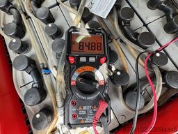 Linde E45/600H + Ladegerät 3605 --EK
