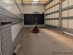 Mercedes-Benz Atego 1224 L