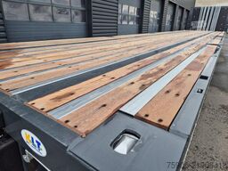 Lecitrailer PLATEAU TWISTLOCKS