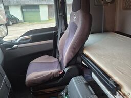 MAN TGX Hydrodrive Zugmaschine mit Kipphydra