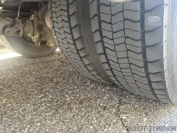 IVECO 120E25