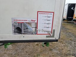 Fliegl SDS 390 RoadRunner mit Coilmulde