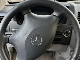 Mercedes-Benz Sprinter 313 CDI BOX + LIFT