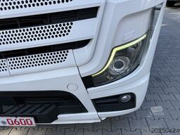 Mercedes-Benz Actros MP5 2551 6X2 Kran Fassi F185