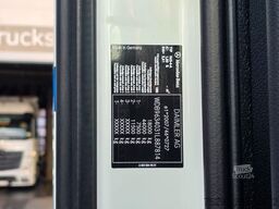 MERCEDES-BENZ Actros 1843