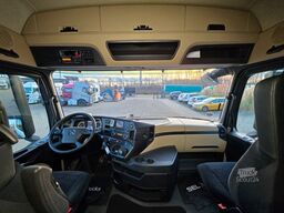 MERCEDES-BENZ Actros 1843