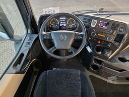 MERCEDES-BENZ Actros 1843