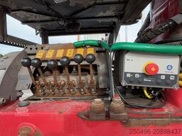 Jonsered J1088ST.96 LOADMASTER / 9580 PTO HOURS