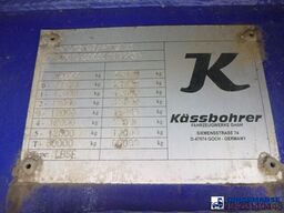 Kassbohrer 5-axle semi-lowbed trailer 84 t + ramps
