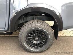 ISUZU D-Max Double Cab V-Cross AT + hohes Fahrwerk +