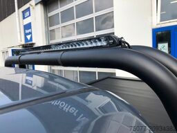 ISUZU D-Max Double Cab V-Cross AT + hohes Fahrwerk +