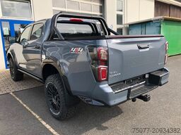 ISUZU D-Max Double Cab V-Cross AT + hohes Fahrwerk +