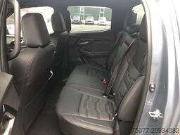 ISUZU D-Max Double Cab V-Cross AT + hohes Fahrwerk +