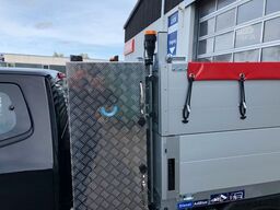 ISUZU D-Max Space Cab LS AT BIG-MAX L2 mit Kipper/Box