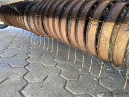 NEW HOLLAND BR 9060 Crop Cutter