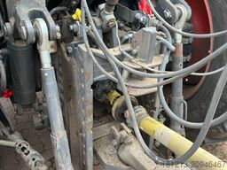 CLAAS Axion 800 HEXASHIFT CIS+