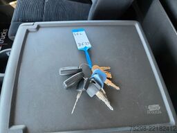 MERCEDES-BENZ Atego 1221 / Ladebordwand