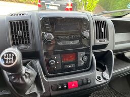 PEUGEOT Boxer Koffer/Ladebordwand Klima