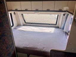 HOBBY 495 UB / Festbett