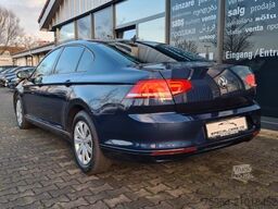 VOLKSWAGEN Passat Limo 1.4 TSi Trendline - Comp Media -PDC