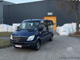 Mercedes-Benz 9. Sitzer - Rollstuhlrampe - Klima - 64