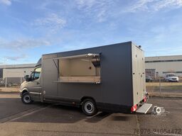 Mercedes-Benz Foodtruck, Imbisswagen, Food Truck mit neuer Küche und Ausstattung