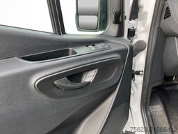 Mercedes-Benz Sprinter 319 CDI 4x4 Doka Pritsche  Klima LED AHK