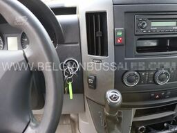 Mercedes-Benz Sprinter / VDL Kusters/Mid City