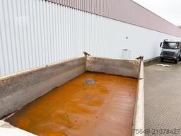 Mercedes-Benz Arocs 3351 AK 6x6 Arocs 3351 AK 6x6, Grounder, Bordmatik