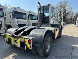 Terberg YT 182