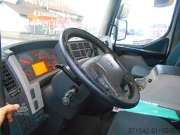 VOLVO FL 4X2R