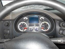 DAF FT CF.85.460 with hydraulic