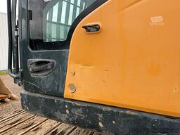 Hyundai HX300 NL with a bucket