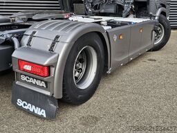 Scania S520 V8 4x2 / RETARDER / FULL AIR / COMPRESSOR