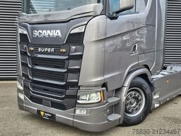 Scania S520 V8 4x2 / RETARDER / FULL AIR / COMPRESSOR