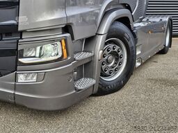 Scania S520 V8 4x2 / RETARDER / FULL AIR / COMPRESSOR