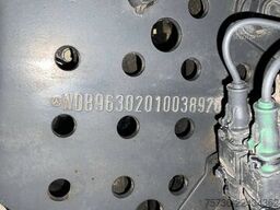 Mercedes-Benz Antos 2533 Geesink 24m³