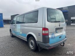 VW Transporter – 8 Seats