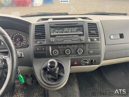 VW Transporter – 8-Seater