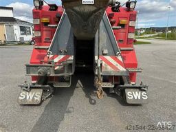 Mercedes-Benz Actros 4448 8x8 heavy hauler w/ SWS body and low m
