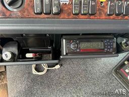 Mercedes-Benz Actros 4448 8x8 heavy hauler w/ SWS body and low m