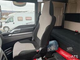 MAN TGM 4x2 tow truck w/ 6 seats, tow boom and Isoli b