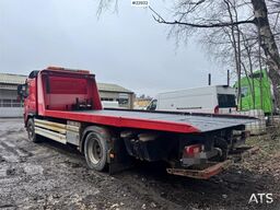 Volvo FM330 recovery truck.