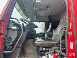 Volvo FM330 recovery truck.